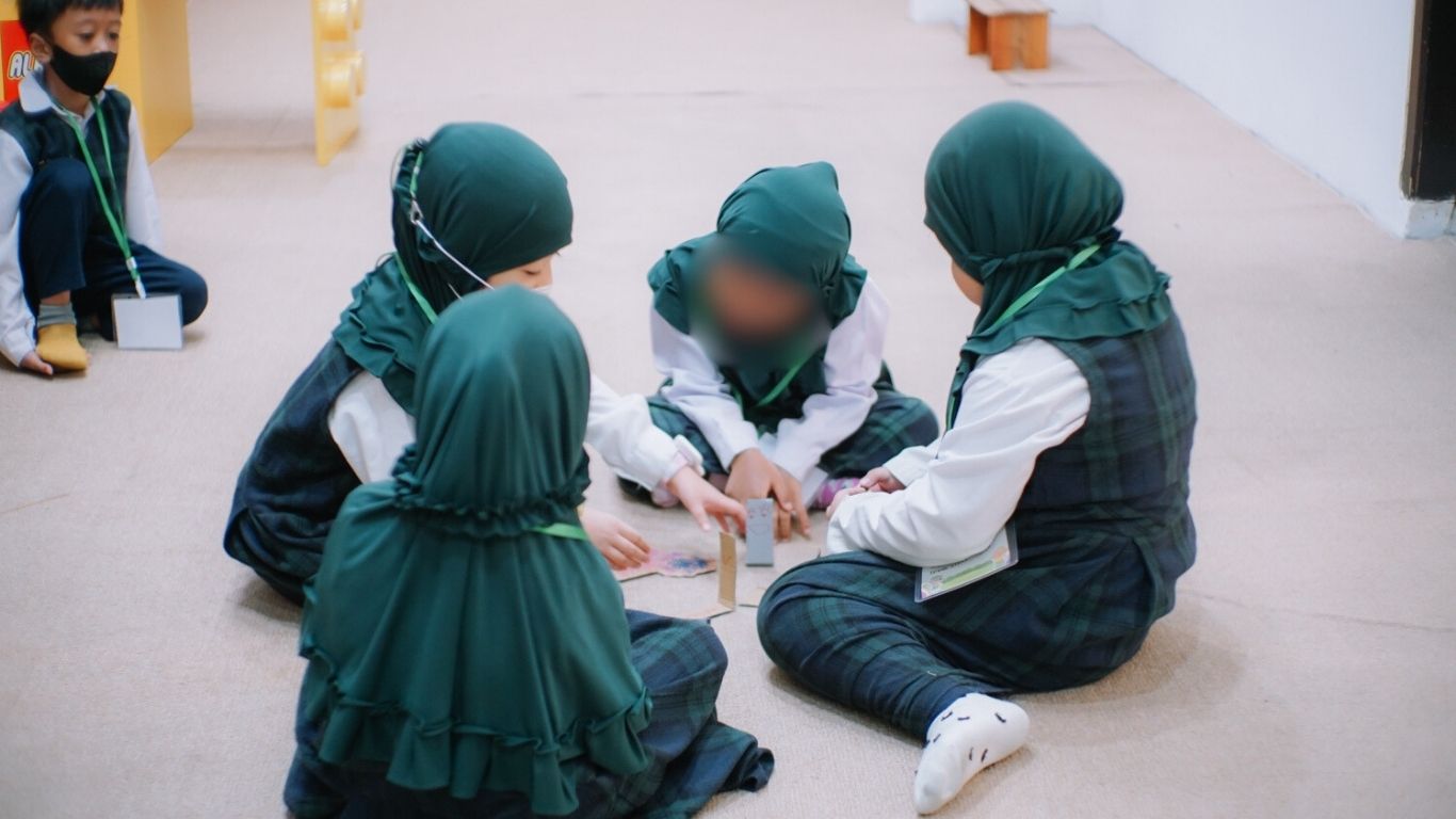 Kelas Vertical Grouping