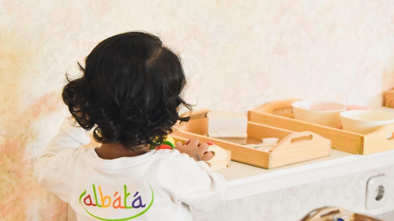 Kegiatan Fun Learning di Pop Up Class Albata Bandung