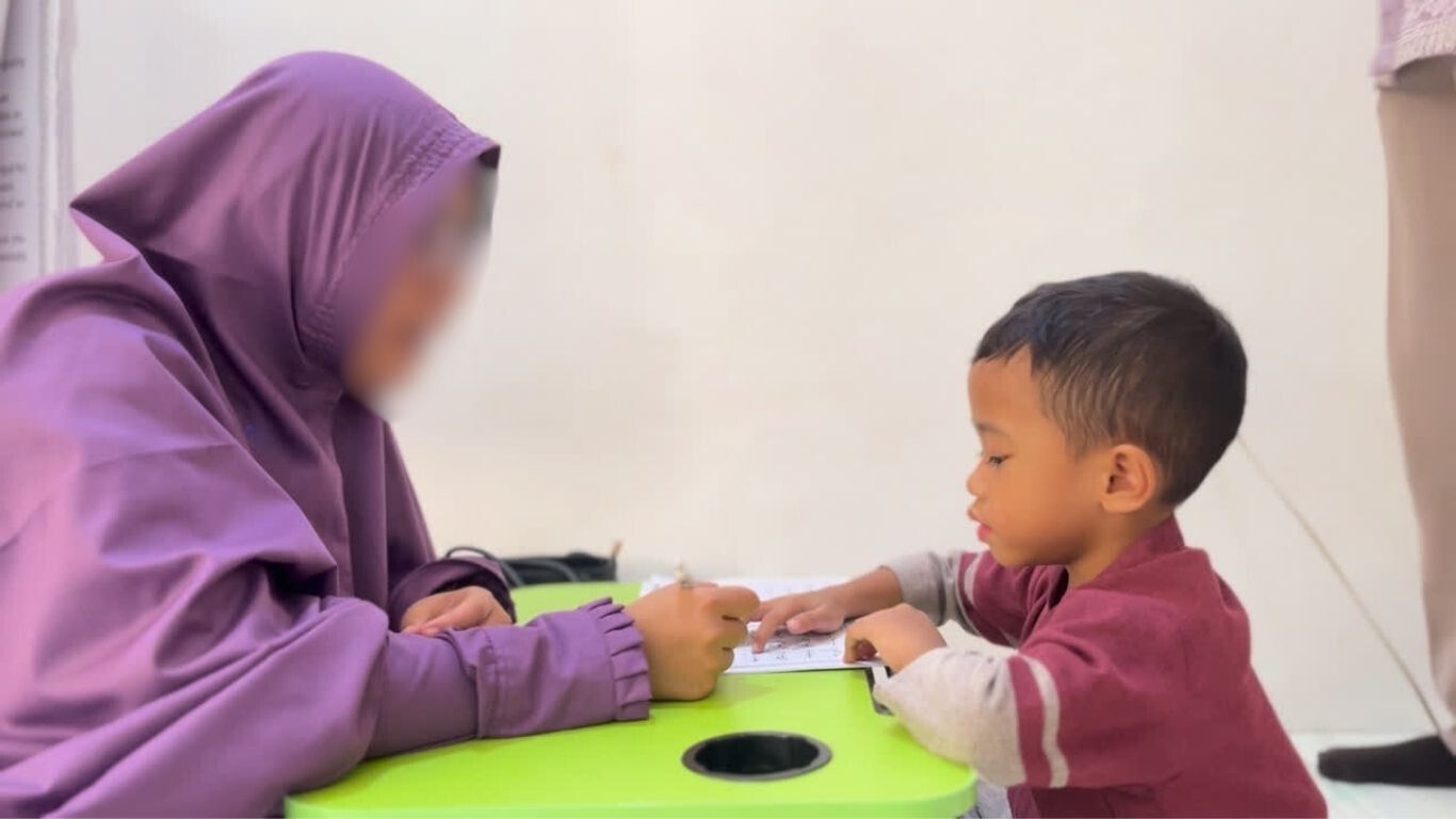 Pahami Bekal Utama Mendidik Anak dalam Islam Pahami Bekal Utama Mendidik Anak dalam Islam