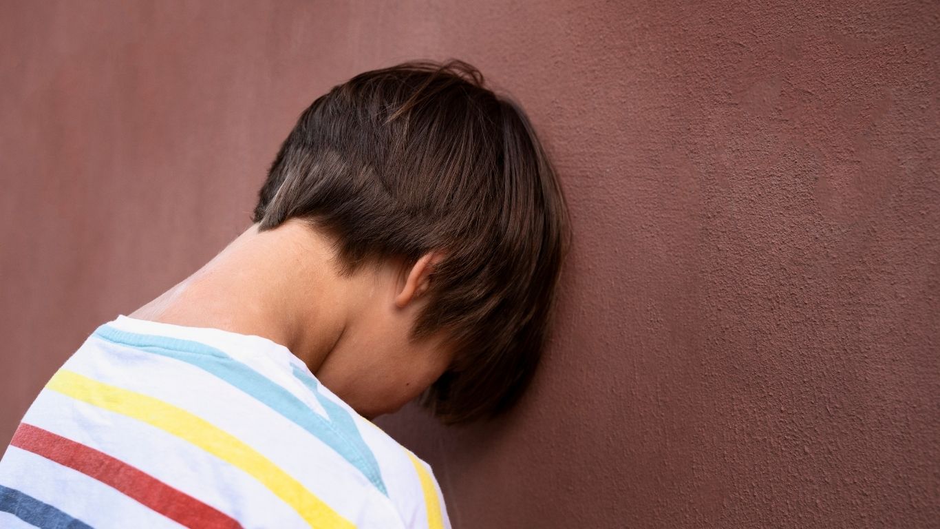 Mengelola Emosi Anak dengan Teladan Rasulullah ﷺ